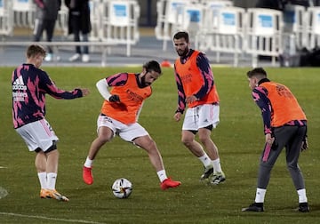 Martin Odegaard, Isco, Nacho Fernández y Federico Valverde.