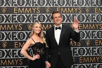 El actor, conocido internacionalmente por su papel de Marshall en 'C車mo conoc赤 a vuestra madre' junto a su esposa.