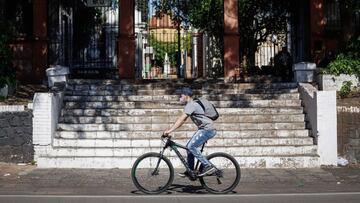 "En deportes de alto esfuerzo, es difícil hacerlo con la mascarilla"
