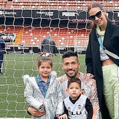 El hijo de Ezequiel Garay y Tamara Gorro, ingresado de urgencia en Valencia