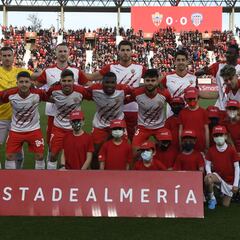 Aprobados y suspensos del Almería: la sociedad Sadiq-Portillo, sin premio