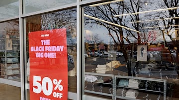 Como es tradición el día después de Acción de Gracias, millones de personas acudirán a los centros comerciales para el Black Friday.