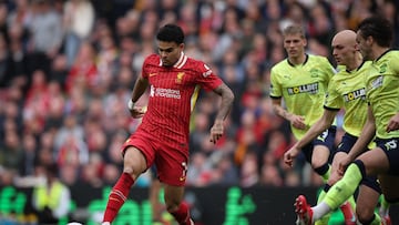 Luis Díaz, destacado por Arne Slot tras su buena jugada en el gol