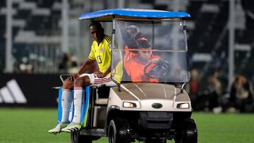 Fiorentina lamenta la lesión de Yerry Mina.