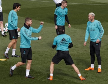 El susto de Isco protagoniza el entrenamiento del Madrid