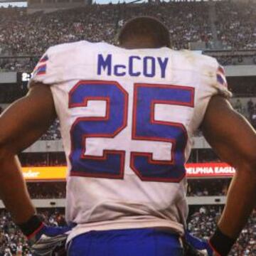 LeSean McCoy mirando al pasado.