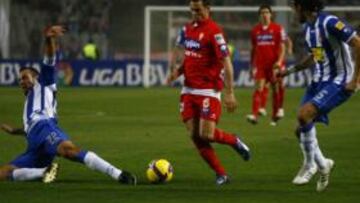 <b>ESPNAYOL 0 - SPORTING DE GIJÓN 1 </b>El gol Carmelo sentencia a Márquez, que podría ser sustituido hoy mismo.