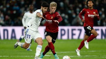 Daniel Wass y Marco Asensio.