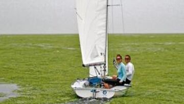 La zona parece más un campo de golf que una de regatas