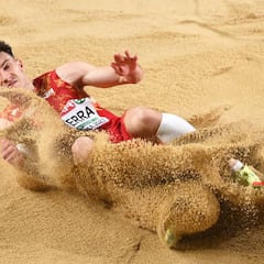 Mañana de vaivenes: alegrías y sustos para España