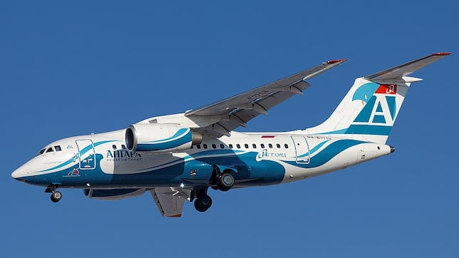 Hallan restos del avión AN-24 siniestrado en el extremo oriente de Rusia