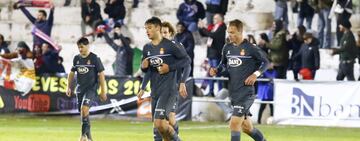 2-0. Los jugadores del Espanyol tras recibir el segundo tanto en el minuto 80 de partido.