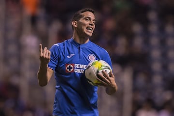 El mediocampista argentino estuvo seis meses en el cuadro del Cruz Azul, llegó a una final y fue considerado uno de los mejores fichajes de la temporada pasada.