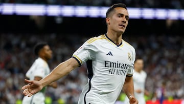 Soccer Football - LaLiga - Real Madrid v FC Barcelona - Santiago Bernabeu, Madrid, Spain - April 21, 2024 Real Madrid's Lucas Vazquez celebrates scoring their second goal REUTERS/Susana Vera