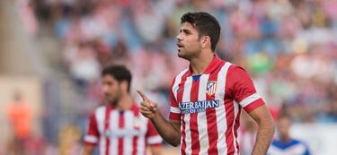 En 2011 durante un entrenamiento, Diego Costa, sufrió la rotura del ligamento cruzado de su rodilla derecha. Lesión que impidió que se fuera a jugar a Turquía con Besiktas. El delantero aseguró años después que, la lesión fue una señal del destino para seguir con el 'colchonero', a pesar de haberse ido a préstamo el resto de la temporada 2011/2012 al Rayo Vallecano. Cuando Costa volvió al Atlético, lo recibió Simeone, que confió en el hispano-brasileño y con goles respondió al DT.