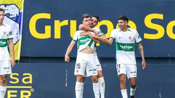 12/04/25 PARTIDO SEGUNDA DIVISION CADIZ - ELCHE 0-1 GOL DE ALVARO NUÑEZ