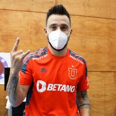 "A punto de dejar el fútbol": el drama que marcó la carrera de Galindez, arquero de la U