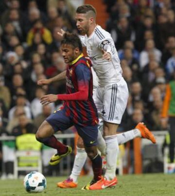 3-3. Sergio Ramos fue expulsado por Undiano Mallenco por un penalti a Neymar.