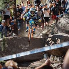 Isabeau Courdurier y Martin Maes repiten victoria en Tasmania