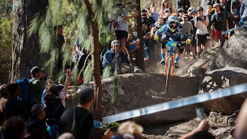 Martin Maes en los Blue Derby Mountain Bike Trails de Tasmania (Australia), durante la segunda parada de las Enduro World Series 2019 (EWS) de MTB.