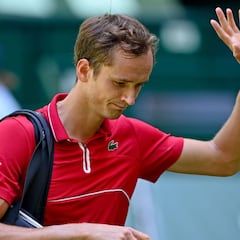 Medvedev dice adiós a los torneos por la vía rápida en 2021