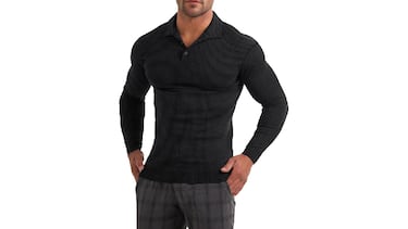 Amazon tiene la camiseta ‘slim fit’ de manga larga que ensalzará tu figura