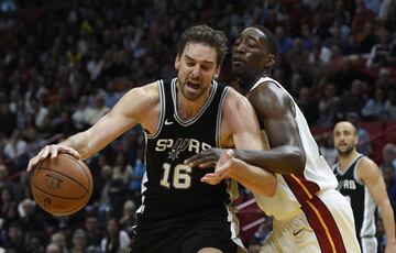 En 2016, Pau empez a vestir otra camiseta legendaria: la de San Antonio Spurs. All jug a las rdenes de uno de los grandes entrenadores de la historia, Gregg Popovich.