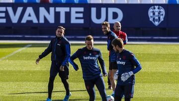 20/11/19
ENTRENAMIENTO DEL LEVANTE UD - CLERC