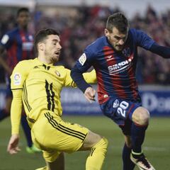 Gallar y los palos tumban a Osasuna