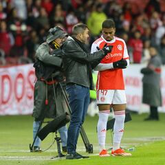 ¿La U se ilusiona con Aránguiz? La importante decisión que tomó Coudet