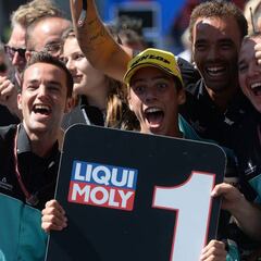 Mir: "Le dedico la victoria a Salom y a su familia"