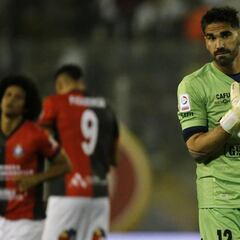 Hurtado, de tercer arquero a titular por sobre Agustín Rossi