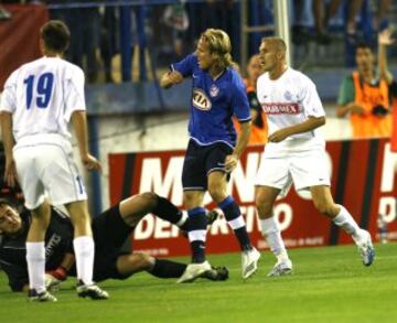 El 28 de julio de 2007 el Atlético de Madrid tuvo que remontar un 2-1 de la ida frente al Gloria Bistrita en la tercera ronda de la Intertoto. El Atlético pasó a la siguiente fase tras ganar 1-0 (Forlán) en el Calderón. 