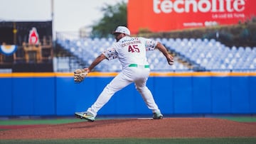 Momento en que México Verde hace su labor ante Panamá.