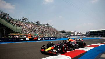 Checo Pérez, más rápido que Verstappen en el viernes del GP de México