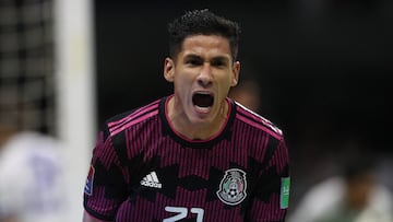 uriel Antuna festeja su gol en contra de El Salvador