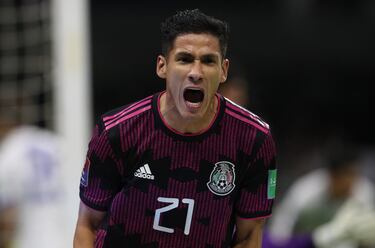 Los posibles sustitutos del ‘Tecatito’ Corona en Qatar 2022
