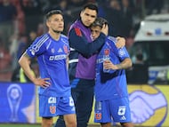 Futbol, Universidad de Chile vs Independiente.
Octavos de final, Copa Sudamericana 2025.
Los jugadores de Universidad de Chile celebran el triunfo durante el partido de ida de los octavos de final de la Copa Sudamericana contra Independiente disputado en el estadio Nacional de Santiago, Chile.
13/08/2025
Jonnathan Oyarzun/Photosport
Football, Universidad de Chile vs Independiente.
Round of 16, 2025 Copa Sudamericana Championship.
Universidad de Chile players reacts after winning during a first leg match of round of 16, of the Copa Sudamericana Championship against Independiente at the Nacional stadium in Santiago, Chile.
13/08/2025
Jonnathan Oyarzun/Photosport