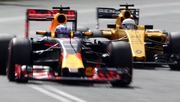 Ricciardo y Magnussen con el Red Bull y el Renault.