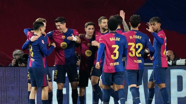 El Barça vuelve al liderato pidiendo la hora