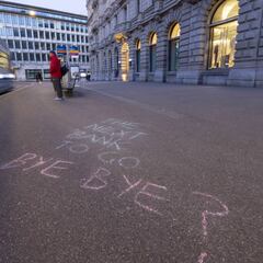 Are the collapses of Credit Suisse and Silicon Valley Bank connected?