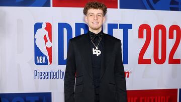 NEW YORK, NEW YORK - JUNE 22: Brandin Podziemski arrives prior to the first round of the 2023 NBA Draft at Barclays Center on June 22, 2023 in the Brooklyn borough of New York City. NOTE TO USER: User expressly acknowledges and agrees that, by downloading and or using this photograph, User is consenting to the terms and conditions of the Getty Images License Agreement. Arturo Holmes/Getty Images/AFP (Photo by Arturo Holmes / GETTY IMAGES NORTH AMERICA / Getty Images via AFP)