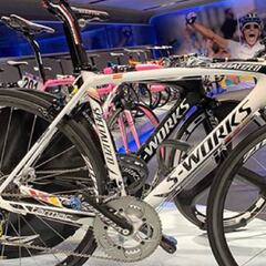 Colapsa la subasta de la bici de Contador con 19.000€ recaudados