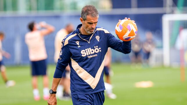 Gaizka Garitano: “No quiero despistes en los días que quedan de competición”