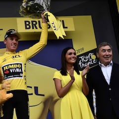 Teunissen se reconvierte para triunfar en la tierra de Merckx