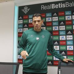 Poyet: "Cristiano Ronaldo es el jugador del año"