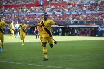 El biseauguineano anotó el primer gol del Barcelona ante Osasuna rematando de cabeza un centro de Carles Pérez. 16 años y 304 días para ser el goleador más joven de la historia del FC Barcelona.
