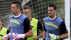 Roberto es duda en la porter¨ªa andaluza para jugar ante el Atleti