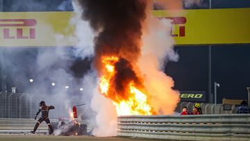 Accidente de Grosjean durante la primera vuelta del GP de Bahr&eacute;in.