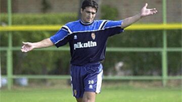 <b>AL DEPOR.El "Toro ha firmado por cinco temporadas.